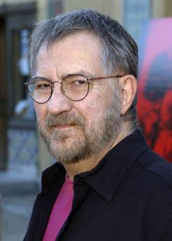 Tobe Hooper.jpg
