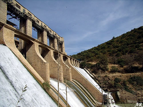 Archivo:Presa de cordobilla 2.jpg