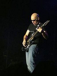 Joe Satriani.jpg