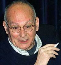 Mario Camus.jpg
