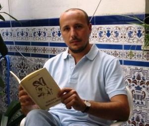 Antonio Llamas.jpg